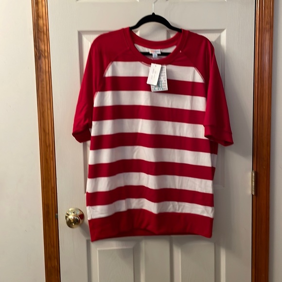 Shirt - Picture 1 of 3